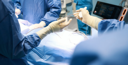 São João implementa tecnologia inovadora de estimulação cerebral para doentes com Parkinson