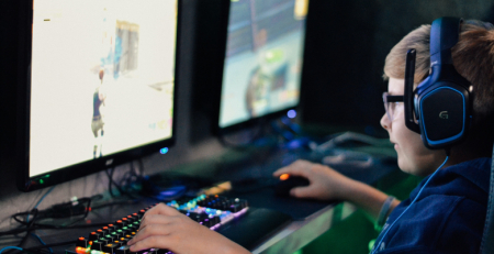 Estudo indica que os videojogos têm benefícios cognitivos nas crianças