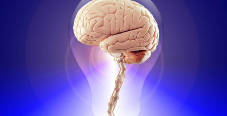 Investigadores nacionais criam moléculas capazes de chegar ao cérebro e combater problemas neurocognitivos causados pelo VIH
