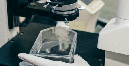 Amiloidose hereditária por transtirretina: dados de benefícios clínicos a longo prazo associados ao tratamento com inotersen