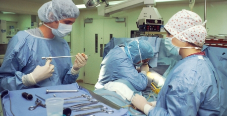 CHULN opera 500 doentes fora do centro hospitalar