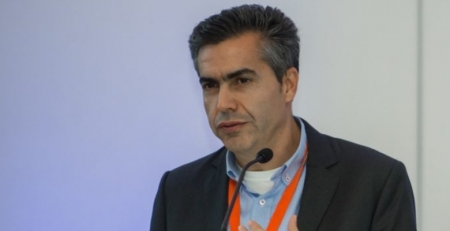Estudo sobre diagnóstico precoce dá prémio a professor da FEUP